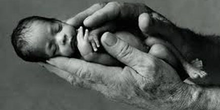 Φυσιολογικός τοκετός και πρωορότητα Φυσιολογικός τοκετός και στο πρόωρο νεογνό