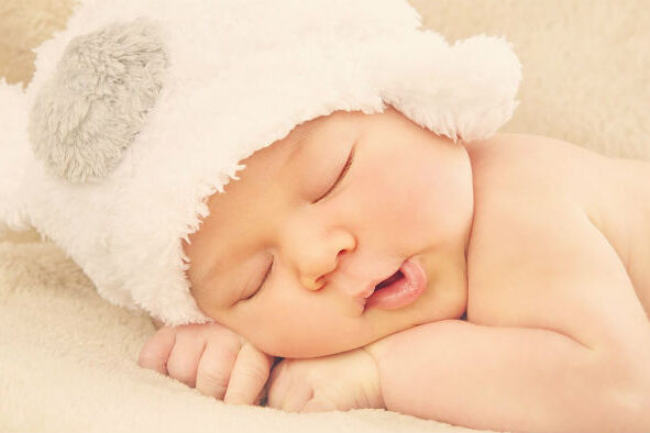 Το πόσο κοιμάται το μωρό εξαρτάται από την ηλικία, το περιβάλλον και την διαφορετικότητά του όμως υπάρχουν κανόνες που κάθε γονιός πρέπει να γνωρίσει.
