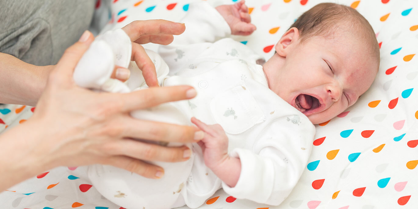 moro-klama Το κλάμα του μωρού σας έχει σημαντικούς λόγους ύπαρξης και δε συνίσταται να αντιμετωπίζεται ως προσπάθεια του μωρού σας να κερδίσει αδίκως το ενδιαφέρον σας ή να σας χειραγωγήσει.