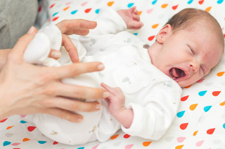 Το κλάμα του μωρού σας έχει σημαντικούς λόγους ύπαρξης και δε συνίσταται να αντιμετωπίζεται ως προσπάθεια του μωρού σας να κερδίσει αδίκως το ενδιαφέρον σας ή να σας χειραγωγήσει.