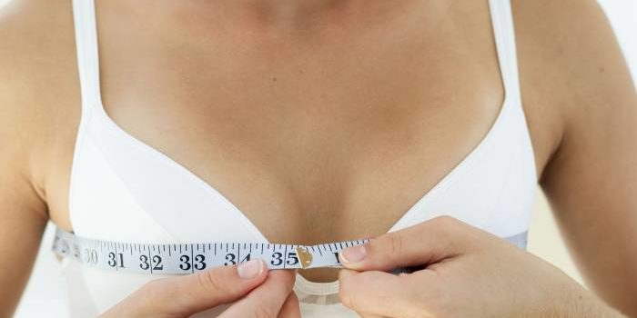 stithosallagesegkimosini Οι αλλαγές στο στήθος λαμβάνουν χώρα ήδη από νωρίς και για αρκετές γυναίκες μπορεί να αποτελέσουν το πρώτο αντιληπτό σύμπτωμα της εγκυμοσύνης.