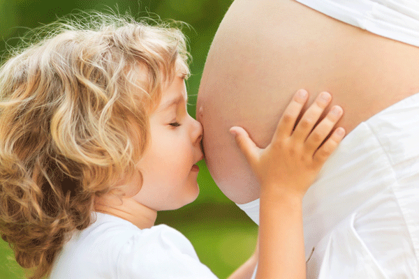 Πόσες ,ποίες και πόσο συχνά εμφανίζονται επιπλοκές στον φυσιολογικό τοκετό μετά από καισαρική τομή vbac; Η μαία μας Γεωργία Λεζέ μοιράζεται μαζί σας γνώση και εμπειρία πάνω στο vbac. Στο all4baby θα βρείτε τον δικό σας σύμμαχο στον φυσιολογικό τοκετό. Καλέστε μας Τώρα!