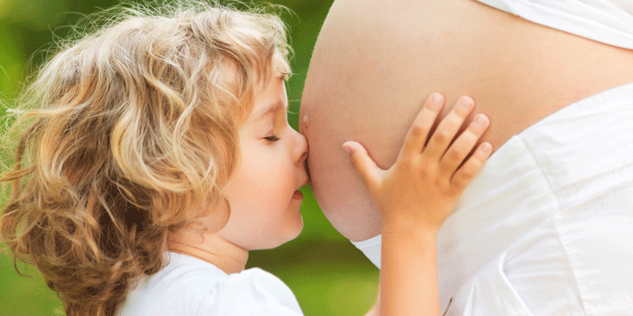 epiplokes-vbac Πόσες ,ποίες και πόσο συχνά εμφανίζονται επιπλοκές στον φυσιολογικό τοκετό μετά από καισαρική τομή vbac; Η μαία μας Γεωργία Λεζέ μοιράζεται μαζί σας γνώση και εμπειρία πάνω στο vbac. Στο all4baby θα βρείτε τον δικό σας σύμμαχο στον φυσιολογικό τοκετό. Καλέστε μας Τώρα!