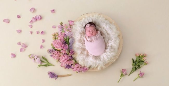 82125344_2851314784919688_7104873774515748864_n Το είδος του αντικειμένου όταν κοιμάται το μωρό σας και ο χώρος που βρίσκεται κατά την διάρκεια του ύπνου του παίζουν σημαντικό ρόλο για την ασφάλειά του.