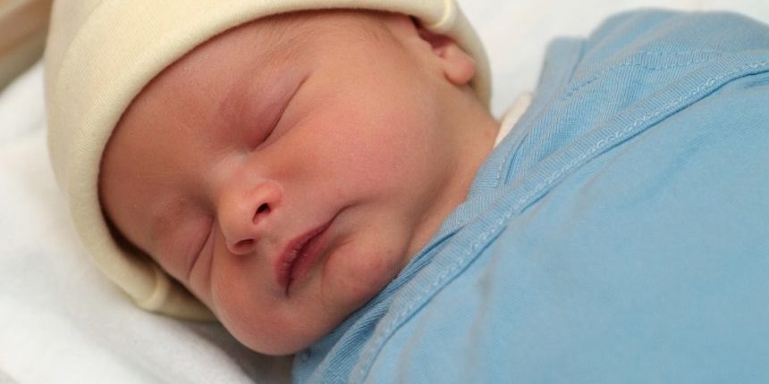 jaundicemazanis_h-860×614 Η Γεωργία Λεζέ, μαία του all4baby και σύμβουλος IBCLC θηλασμού, μας αναλύει πλήρως το θέμα "ίκτερος" στα μωρά, κυρίως τα νεογέννητα.