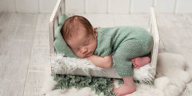 ipnos-morou-to-vradi Διαβάστε το άρθρο του all4baby και ενημερωθείτε πλήρως για τη σχέση που έχει ο ύπνος του μωρού και η θερμοκρασία δωματίου.