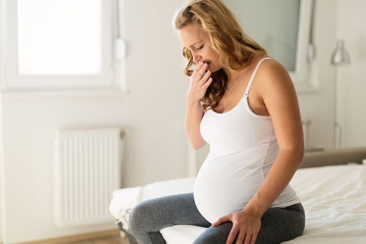 Οι καούρες αποτελούν ένα από τα πιο κοινά συμπτώματα μιας εγκυμοσύνης που πλήττει περίπου 8 στις 10 γυναίκες.