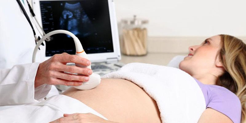 eksetaseismain Στην εγκυμοσύνη θα σας προταθεί να προχωρήσετε σε εργαστηριακές εξετάσεις, προκειμένου να διαπιστωθεί η καλή σας υγεία και πορεία της εγκυμοσύνης σας.