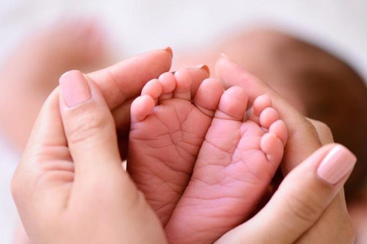 Οι κινήσεις του εμβρύου είναι η πρώτη επικοινωνία του με τον κόσμο και κυρίως με την μαμά. Μέσω αυτών βγάζουμε συμπεράσματα για την ανάπτυξη του μωρού μας.